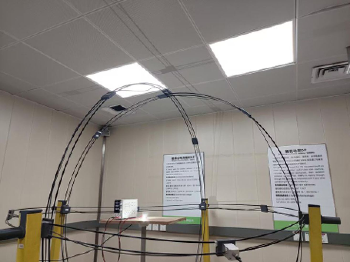 Żarówka LED W21/5W to nowoczesny i energooszczędny zamiennik tradycyjnej żarówki halogenowej.